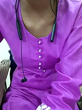 Aradhna cute online show from 01.14.25