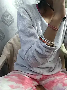 Aradhna cute online show from 01.22.25