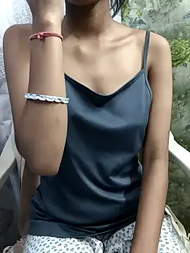 Aradhna cute online show from 01.25.25