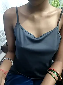 Aradhna cute online show from 01.26.25