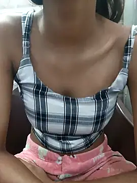 Aradhna cute online show from 02.14.25