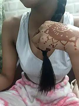 Aradhna cute online show from 02.18.25