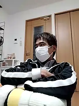 Snapshot of majak chatting on 12.17.24 majak online show from 12.17.24