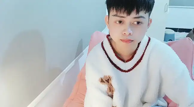 FFFFZ189 online show from 03.05.25