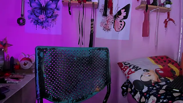 daphneandrade online show from 02.13.25