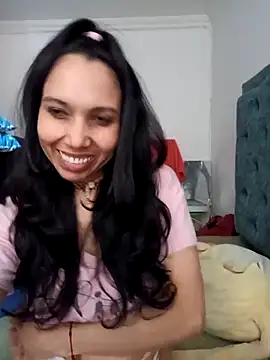 KimPielCanela online show from 03.14.25