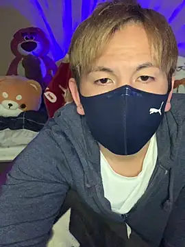 Snapshot of KEI_96 chatting on 12.28.24 KEI 96 online show from 12.28.24