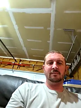 Snapshot of MrMechanic38 chatting on 03.07.26 MrMechanic38 online show from 03.07.26