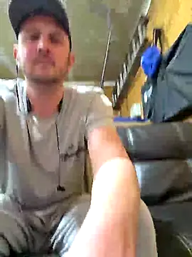 Snapshot of MrMechanic38 chatting on 03.15.26 MrMechanic38 online show from 03.15.26