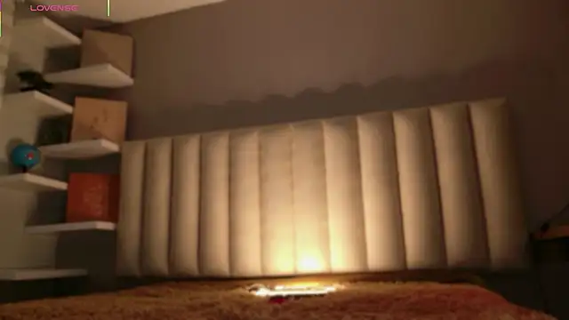 Megan mooree  online show from 02.18.26