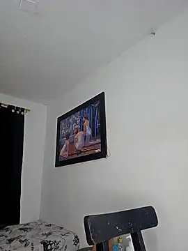 Snapshot of Antonella2_m chatting on 02.05.25 Antonella2 m online show from 02.05.25