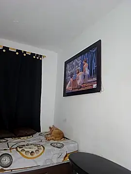 Snapshot of Antonella2_m chatting on 03.11.25 Antonella2 m online show from 03.11.25