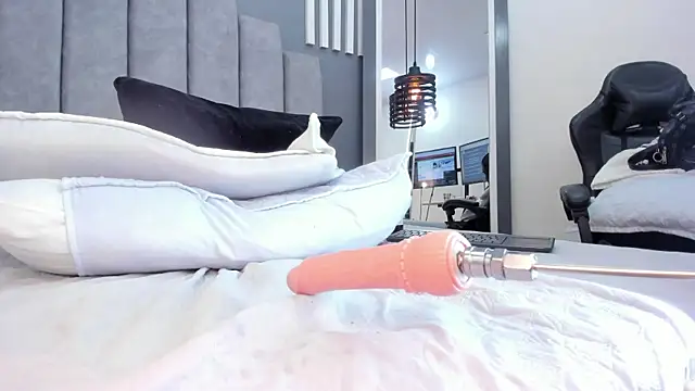 Sofi ramos online show from 12.15.24