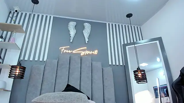 Sofi ramos online show from 12.18.24