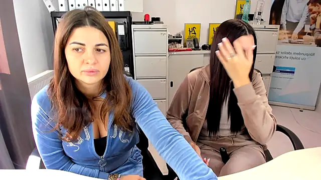 Snapshot of kilenyapatrice chatting on 09.28.25 kilenyapatrice online show from 09.28.25