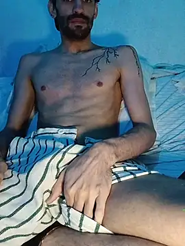 johngil0995 online show from 12.04.25