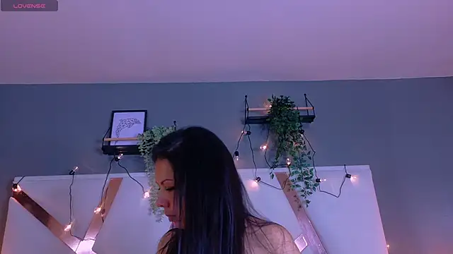 Snapshot of JaylaScott__ chatting on 09.28.25 JaylaScott online show from 09.28.25