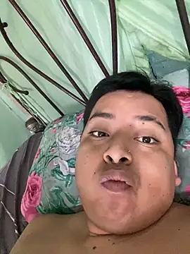 Avilespozo19993 online show from 10.24.25