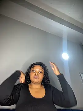 Curveysinaa online show from 09.28.25