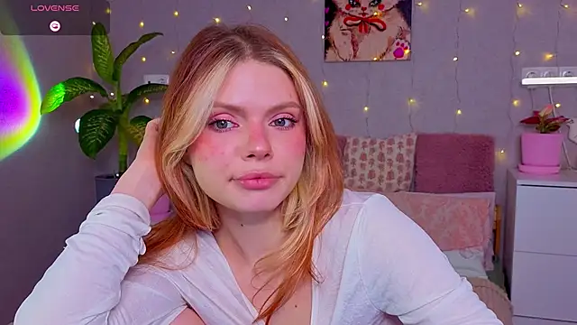 Red  Candy online show from 04.09.26