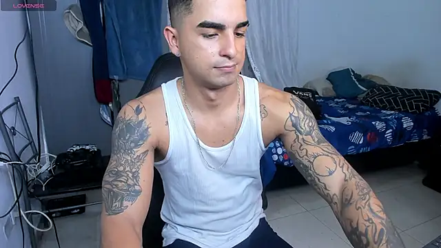 cJuan111 online show from 11.20.25