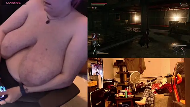 LadyLunakiri online show from 01.18.25