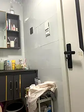 Snapshot of Aimeil chatting on 10.09.25 Aimeil online show from 10.09.25