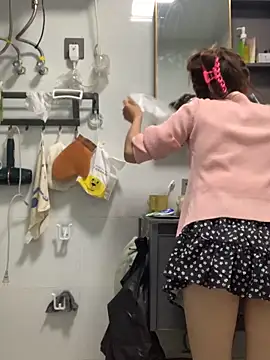 Snapshot of Aimeil chatting on 03.20.26 Aimeil online show from 03.20.26