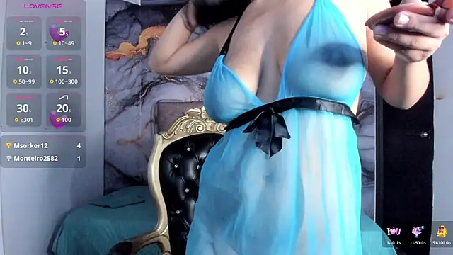 LuciaMoretti  online show from 09.23.25