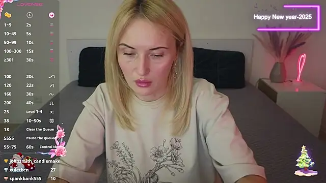 Snapshot of AlisssaRose chatting on 01.03.25 AlisssaRose online show from 01.03.25