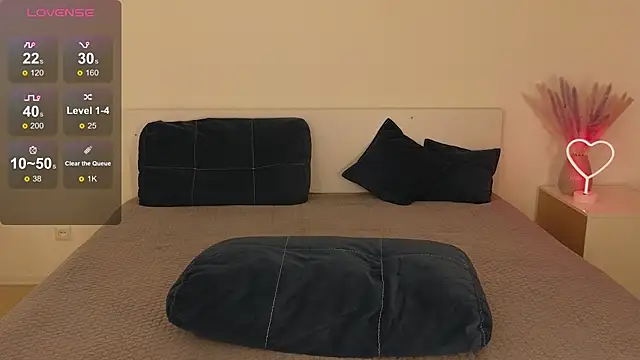 Snapshot of AlisssaRose chatting on 01.08.25 AlisssaRose online show from 01.08.25