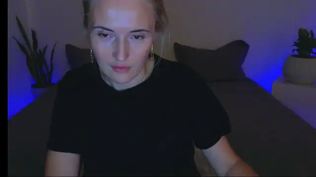 Snapshot of AlisssaRose chatting on 03.20.25 AlisssaRose online show from 03.20.25