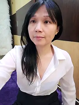 Snapshot of enjoysung chatting on 02.13.25 enjoysung online show from 02.13.25