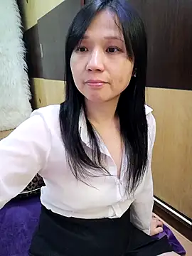 Snapshot of enjoysung chatting on 03.18.25 enjoysung online show from 03.18.25