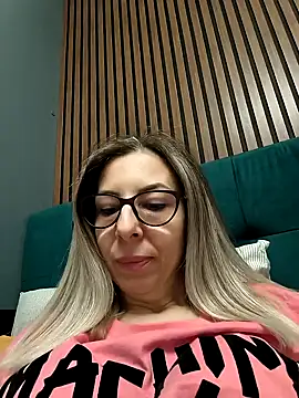 SukyGirl online show from 01.14.25