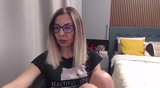 SukyGirl online show from 01.18.25