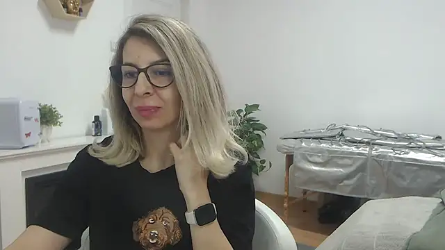 SukyGirl online show from 02.15.25