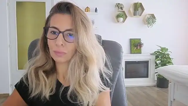 SukyGirl online show from 09.25.25