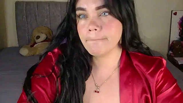 Snapshot of blue_angel33 chatting on 10.07.25 blue angel33 online show from 10.07.25