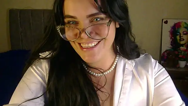 Snapshot of blue_angel33 chatting on 10.15.25 blue angel33 online show from 10.15.25