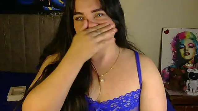 Snapshot of blue_angel33 chatting on 10.22.25 blue angel33 online show from 10.22.25