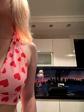 XMelissaX online show from 10.22.25