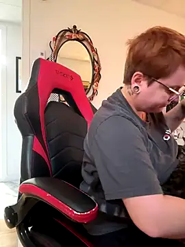 Sweetleeahxx online show from 10.22.25