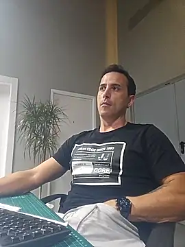 Lucas   81 online show from 11.12.25