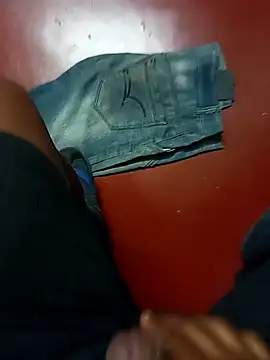 Snapshot of Tanker_95 chatting on 01.11.25 Tanker 95 online show from 01.11.25