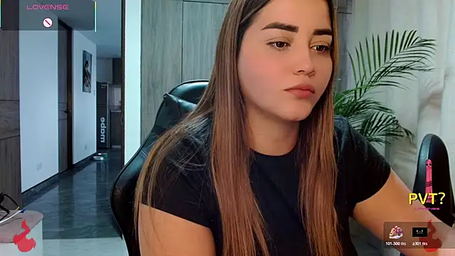 Lucia star   online show from 02.21.26