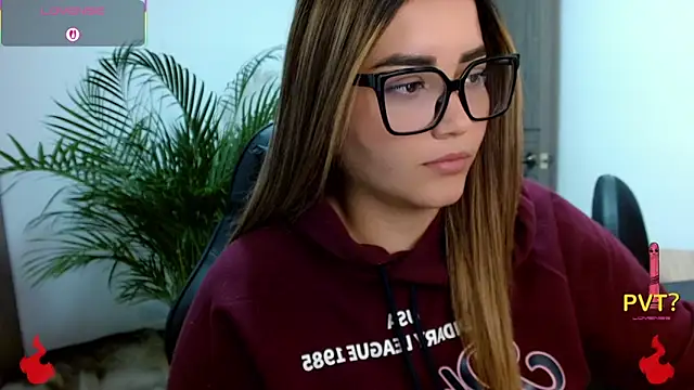 Lucia star   online show from 03.10.26