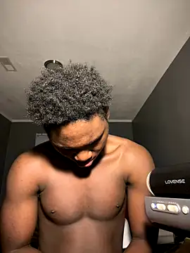 Festivitiesking1 online show from 12.05.25