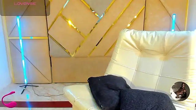 Latrellx7 online show from 01.06.26