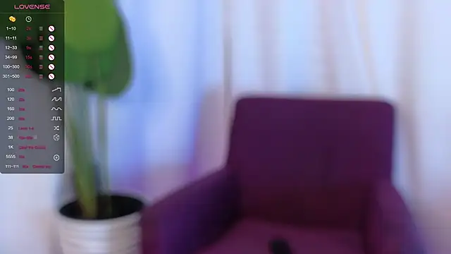 EvaLeester online show from 01.10.25